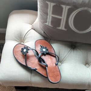 Coach Size 6 Flip Flops